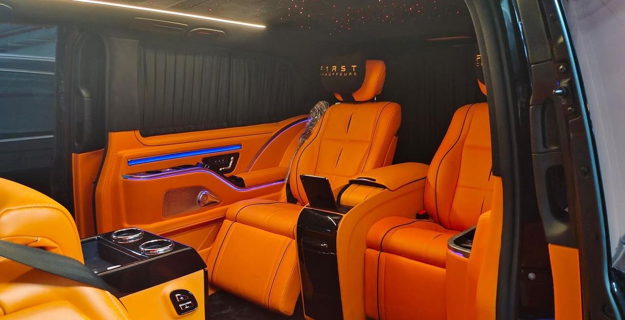 Dubai Skyline mit Chauffeur entdecken